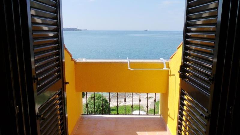 In With A Sea View, Balcony, Air Conditioning, Wifi 81-2